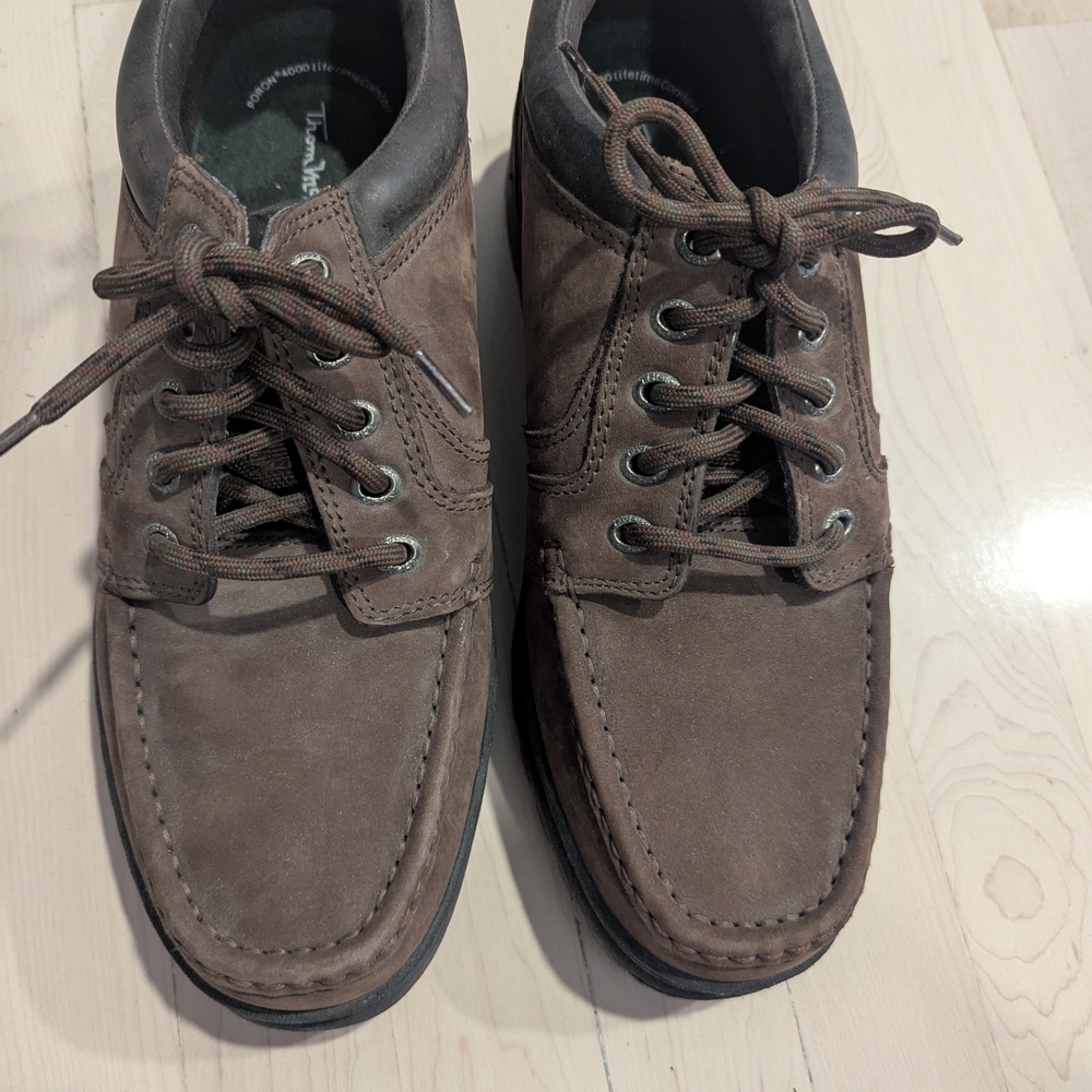 Thom McAn Brown Suede Men's Oxfords Size 10.5W. Never Worn
